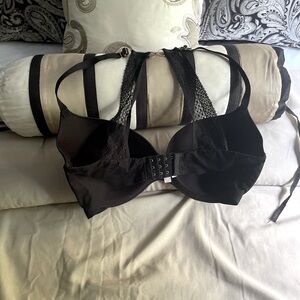 Victoria Secret; Lace Racer Back Bra ; 34 F